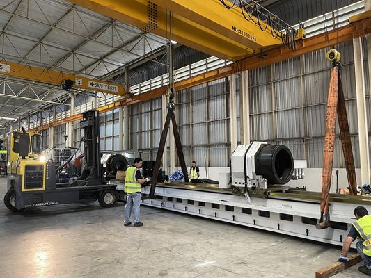 EOOE Skiving-Roller-Brennmaschine mit Befestigung des Werkstücks und Drehung der Werkzeuge