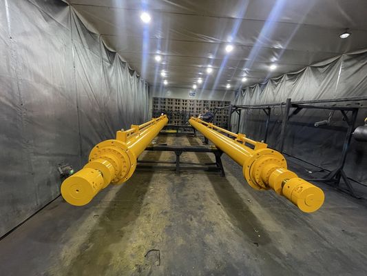 Ergonomische Drei-Linien-Kaltziehmaschine Hydraulische 28 m/min Kernstange Geschwindigkeit